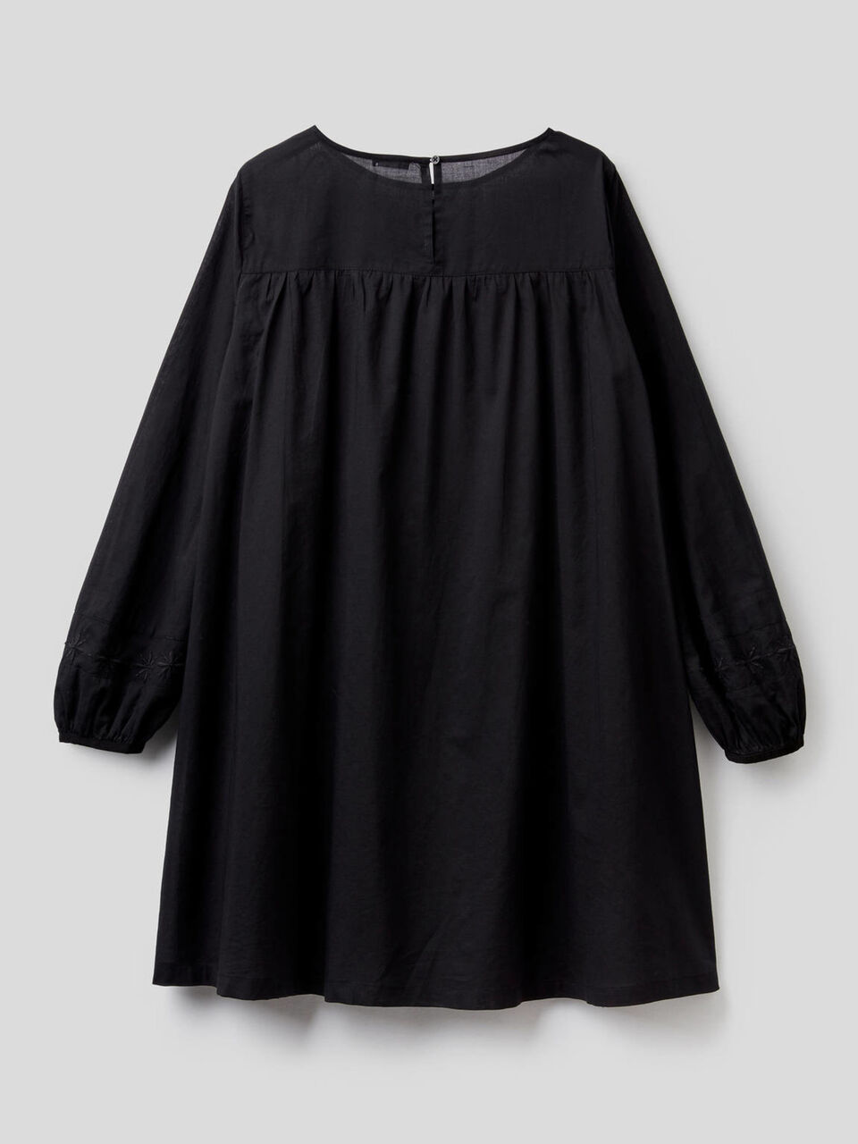 Robe en coton léger avec broderies image number 2