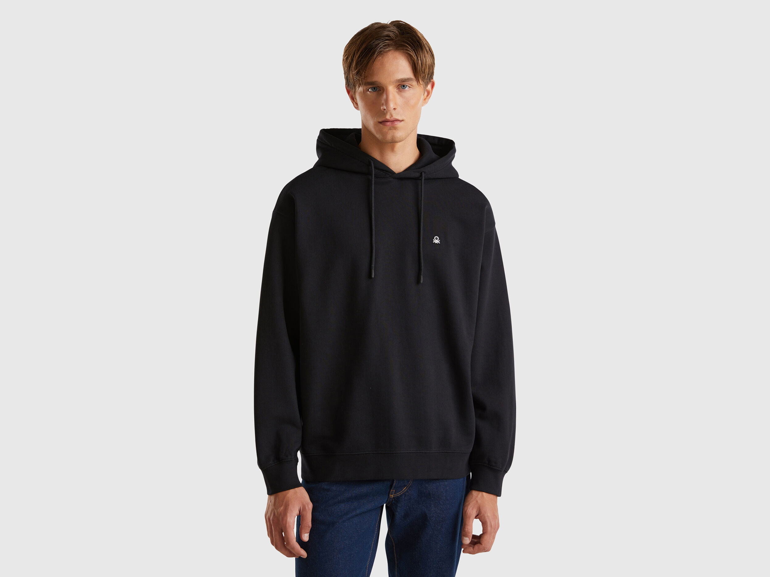 Sweats avec Capuche Homme Collection 2024 Benetton