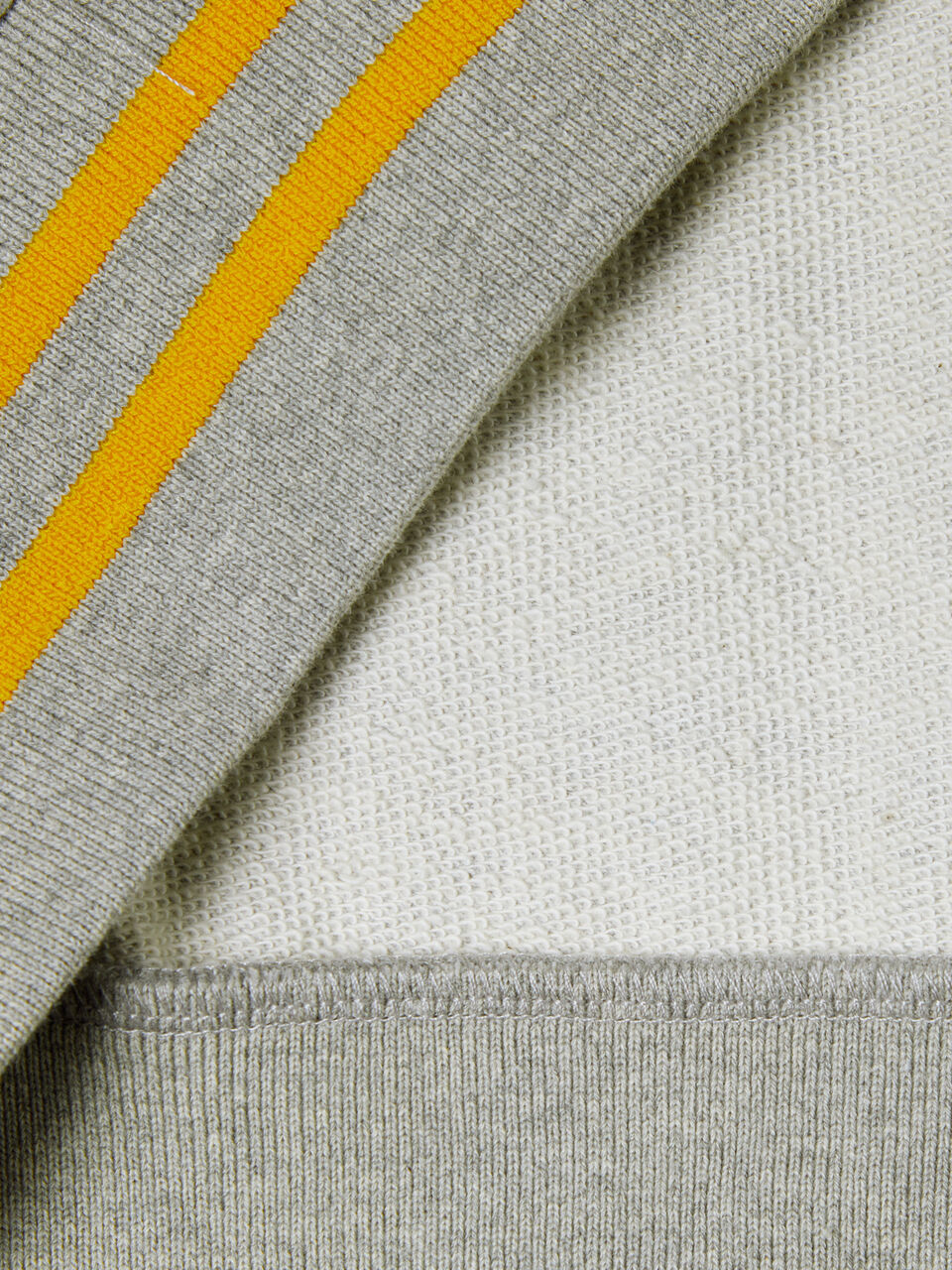 SWEATER L/S image number null