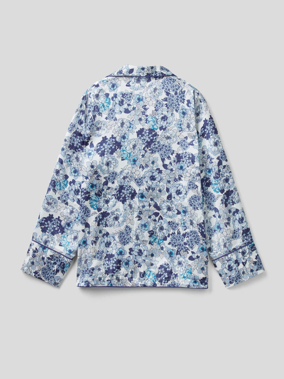 Blouse de pyjama avec imprimé à fleurs image number 2