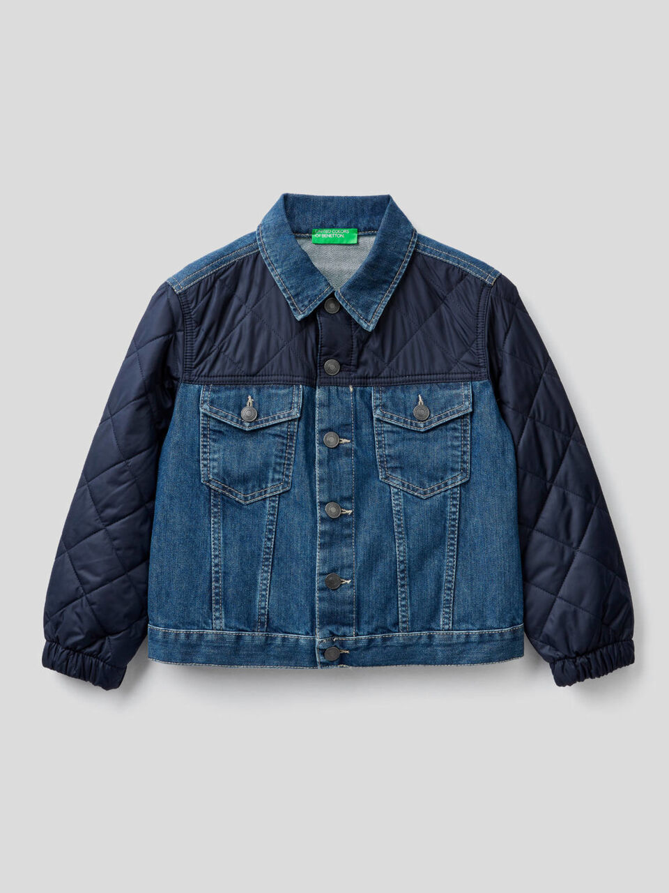 Blouson en jeans avec détails matelassés image number 1