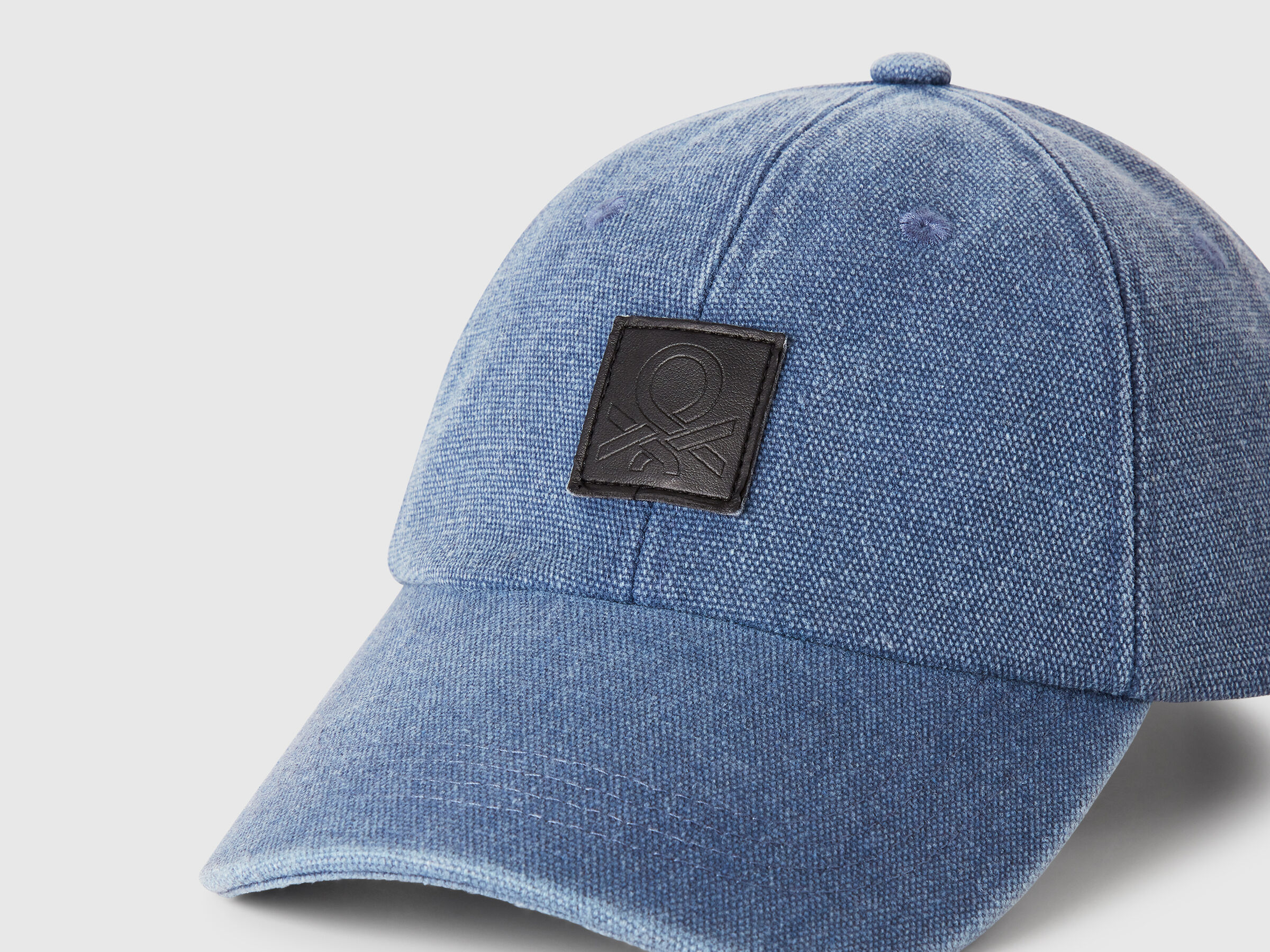 CAP WITH VISOR Homme image number 2