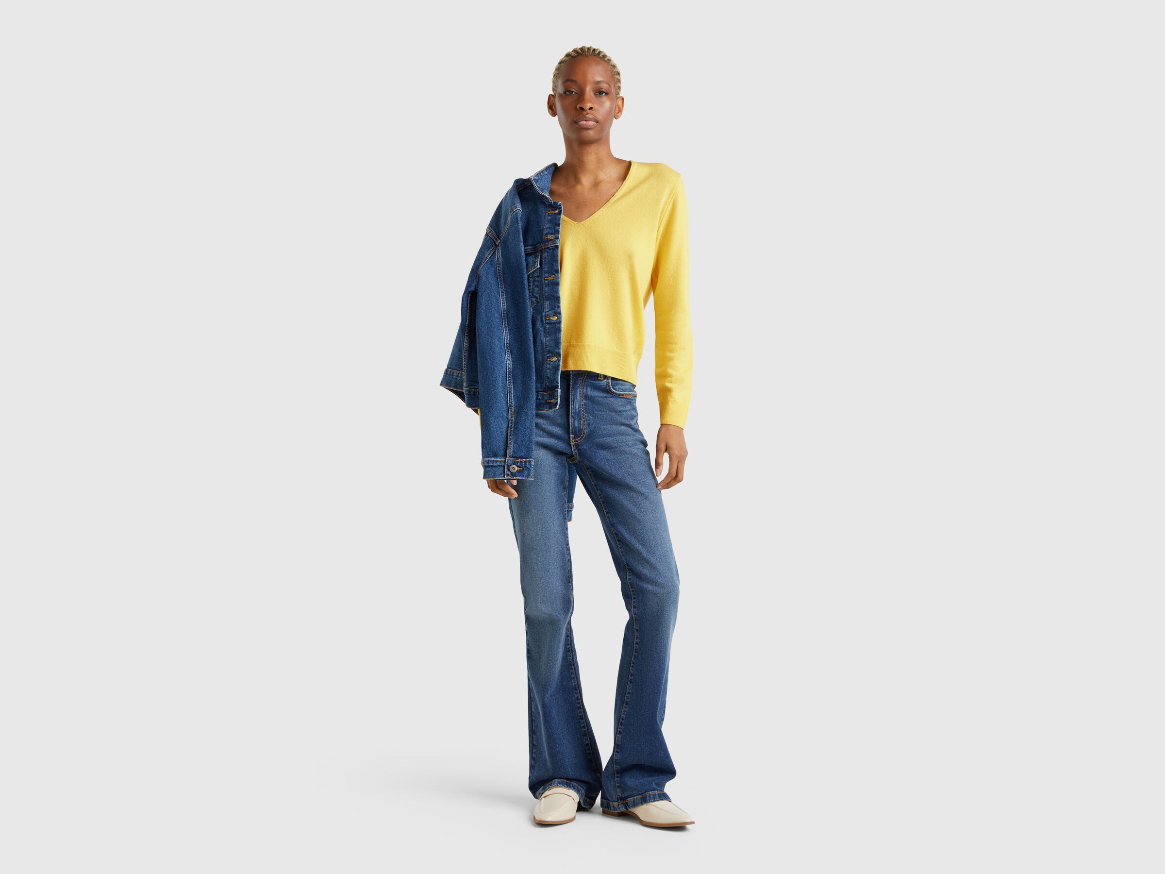 V NECK SWEATER L/S Femme image number 2