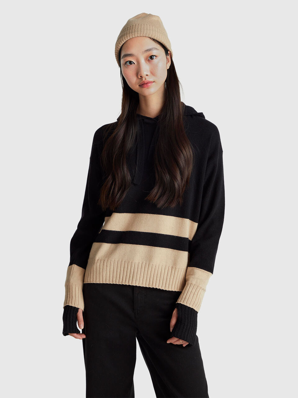 SWEATER W/HOOD Femme image number null