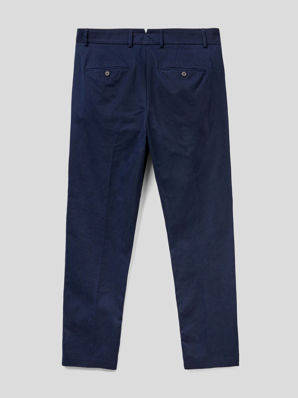 Pantalon coupe carrot en 100% coton image number 2