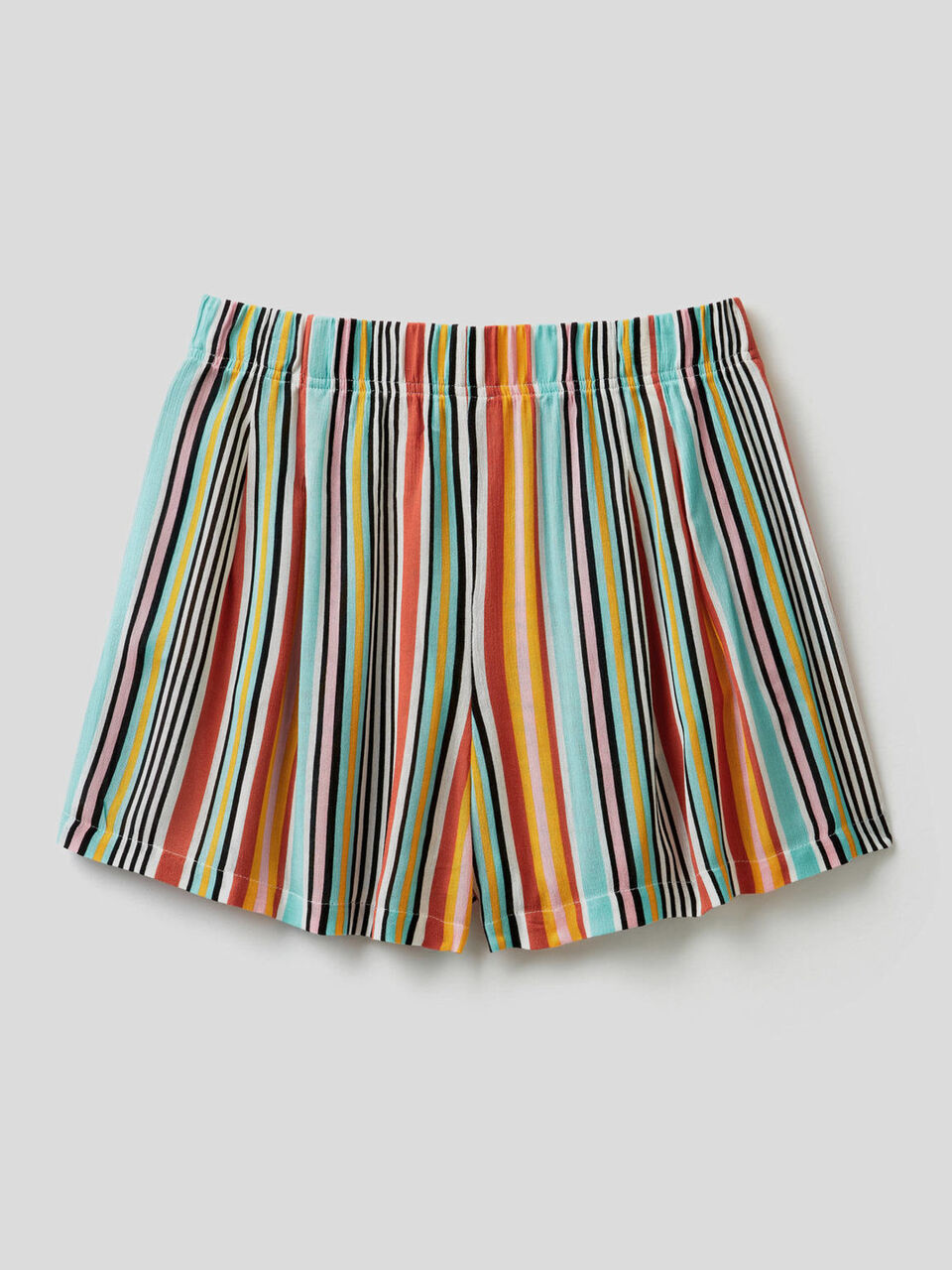 Short à rayures multicolores image number 2