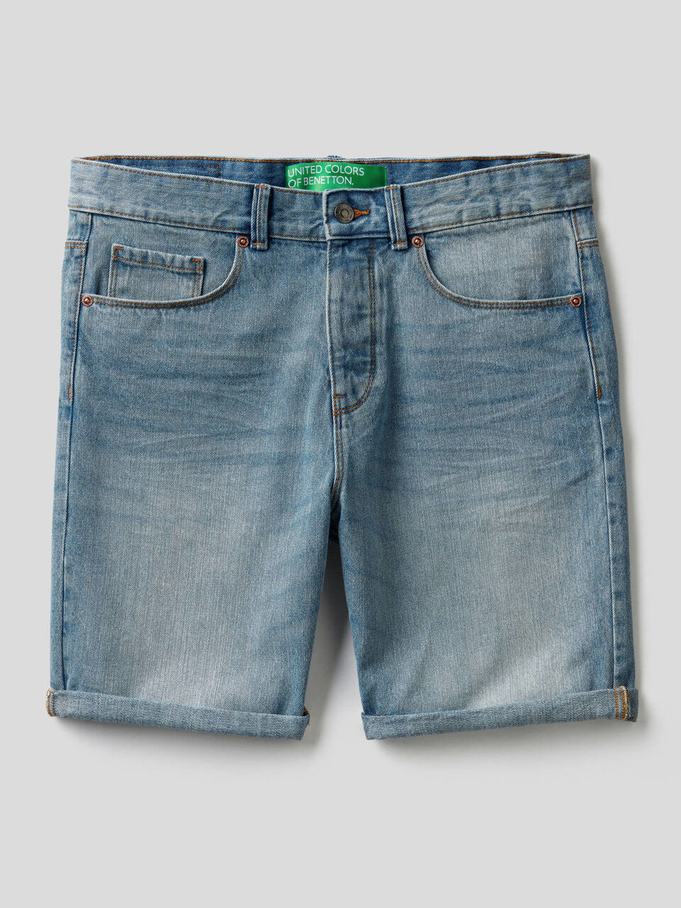 Bermuda en denim 100% coton image number 1