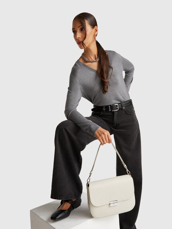 Pull col V en mélange de soie Femme