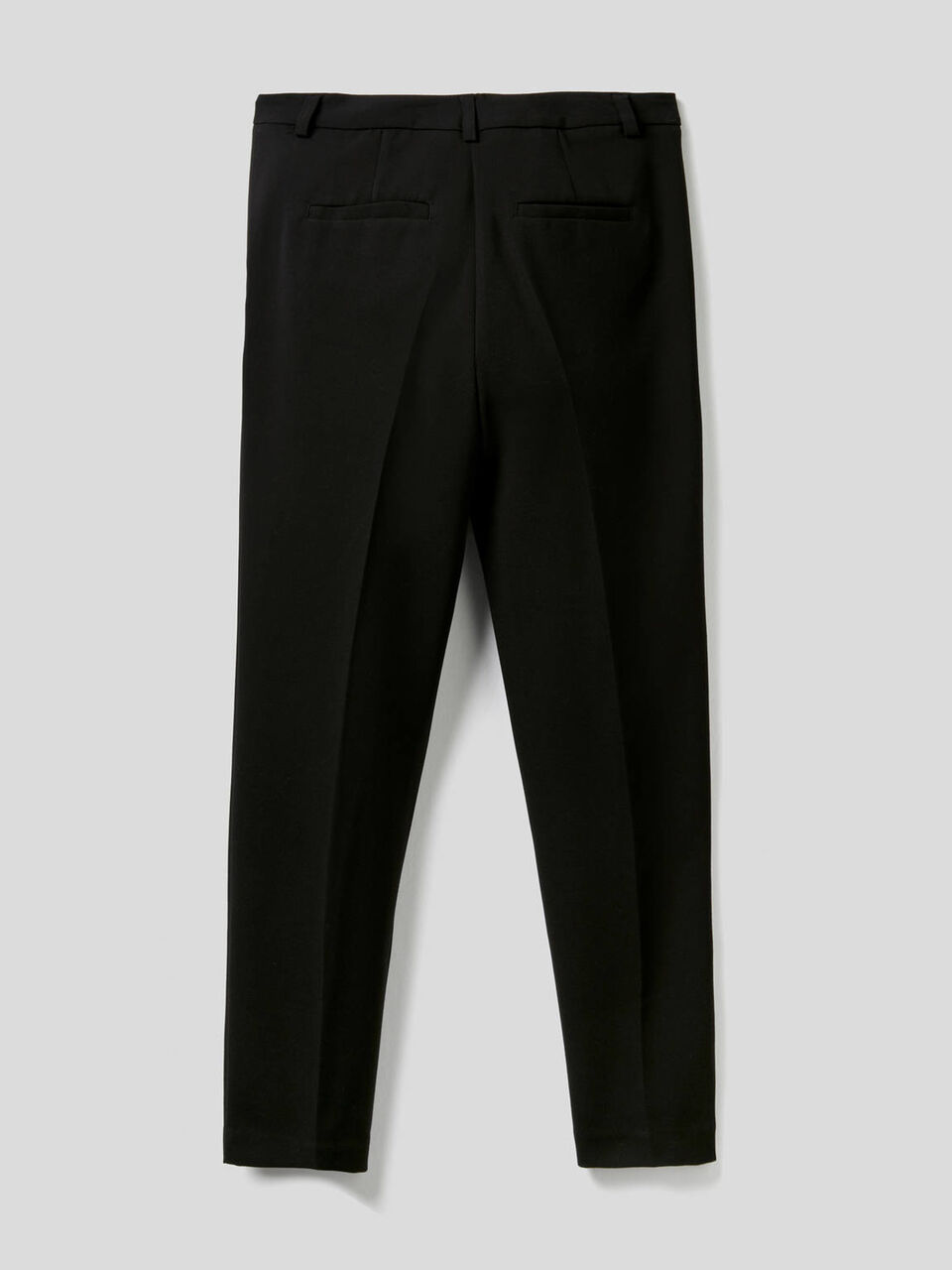 Pantalon basique avec pli au centre image number 2
