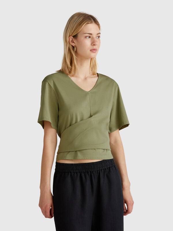 T-shirt avec noeud au dos Femme