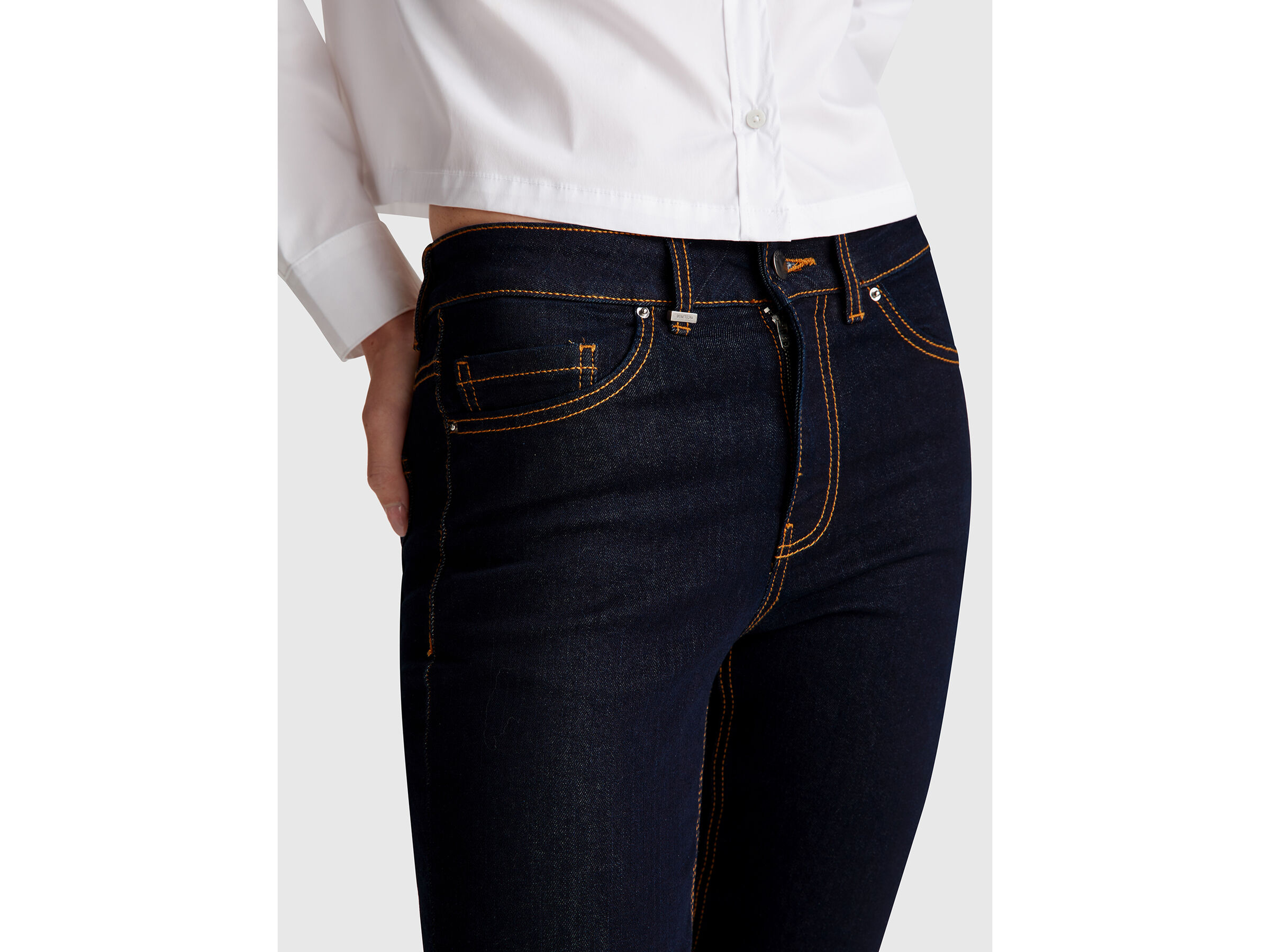 TROUSERS Femme image number 2