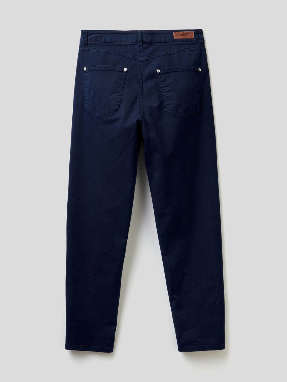 Pantalon boyfriend en coton stretch image number 2