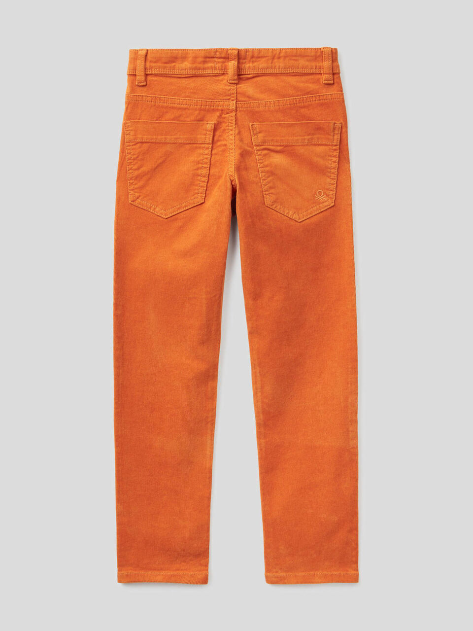 Pantalon coupe slim en velours stretch image number 2