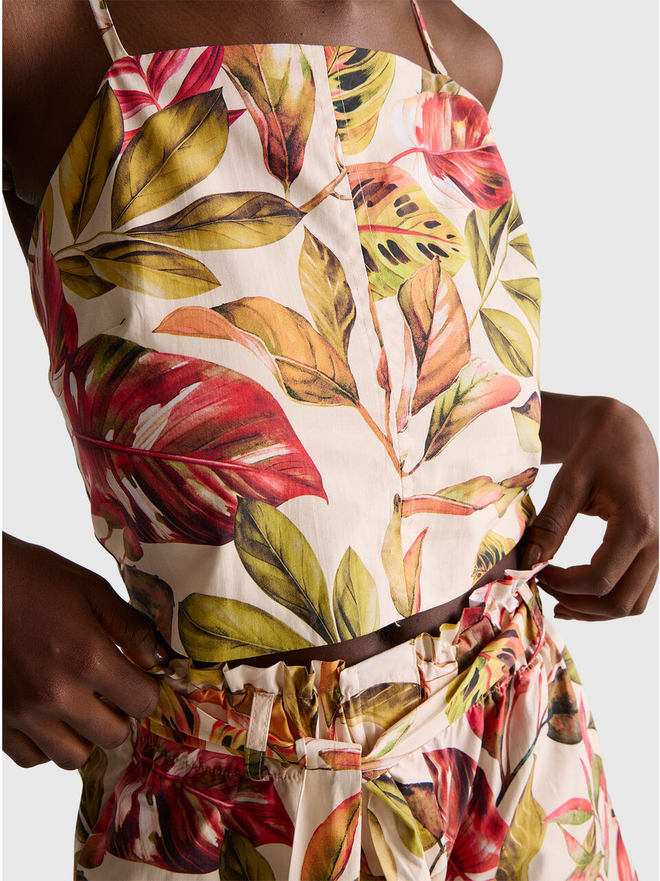 TOP Femme image number null