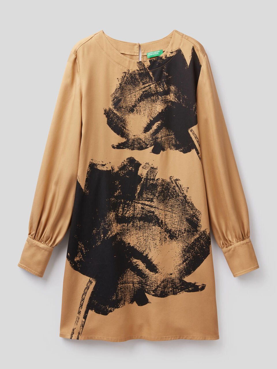Robe avec manches bouffantes image number 1