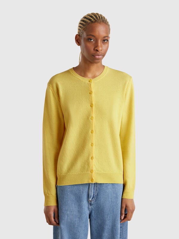 Gilet jaune à col rond en pure laine mérinos Femme