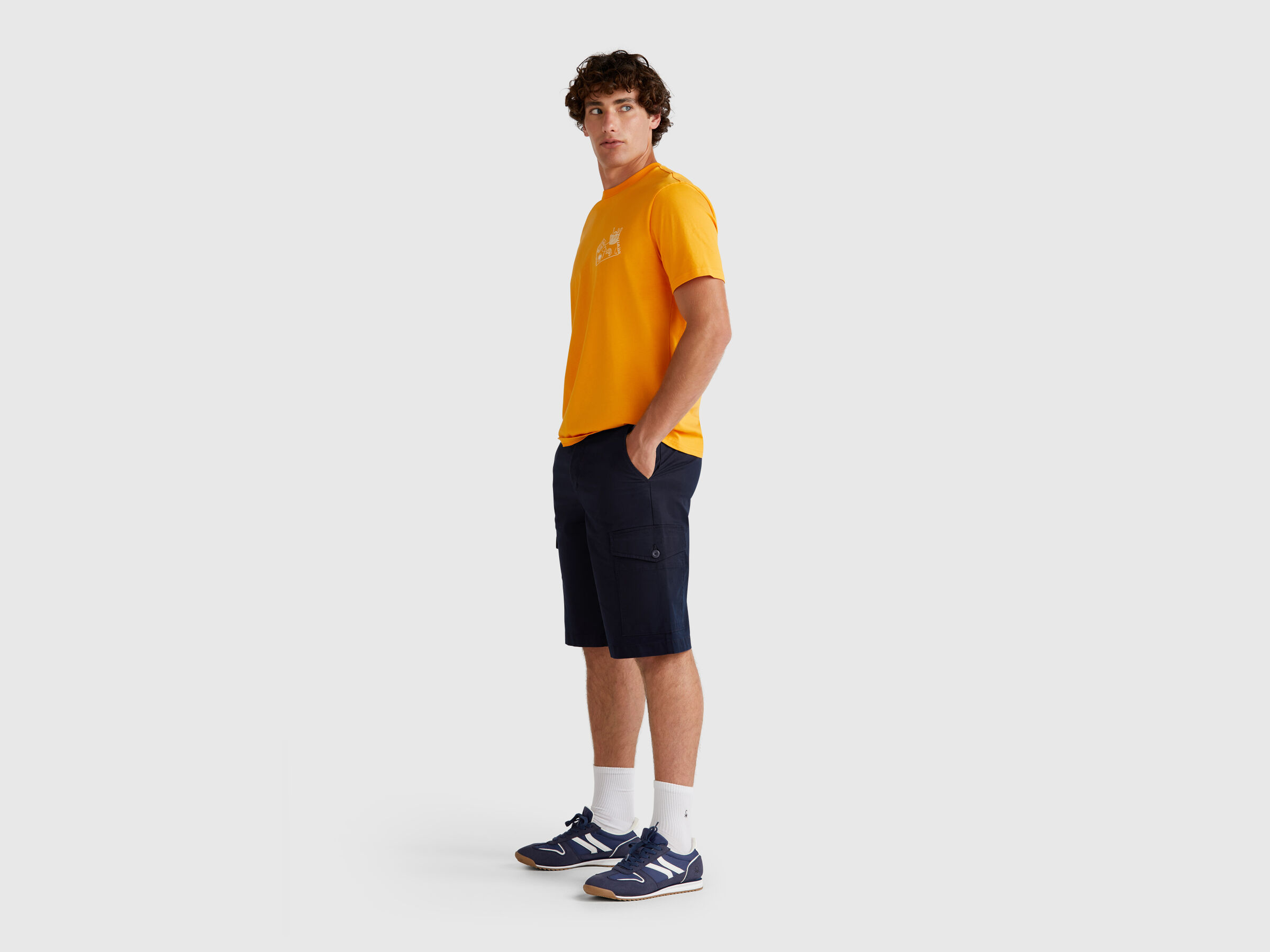 BERMUDA Homme image number 2