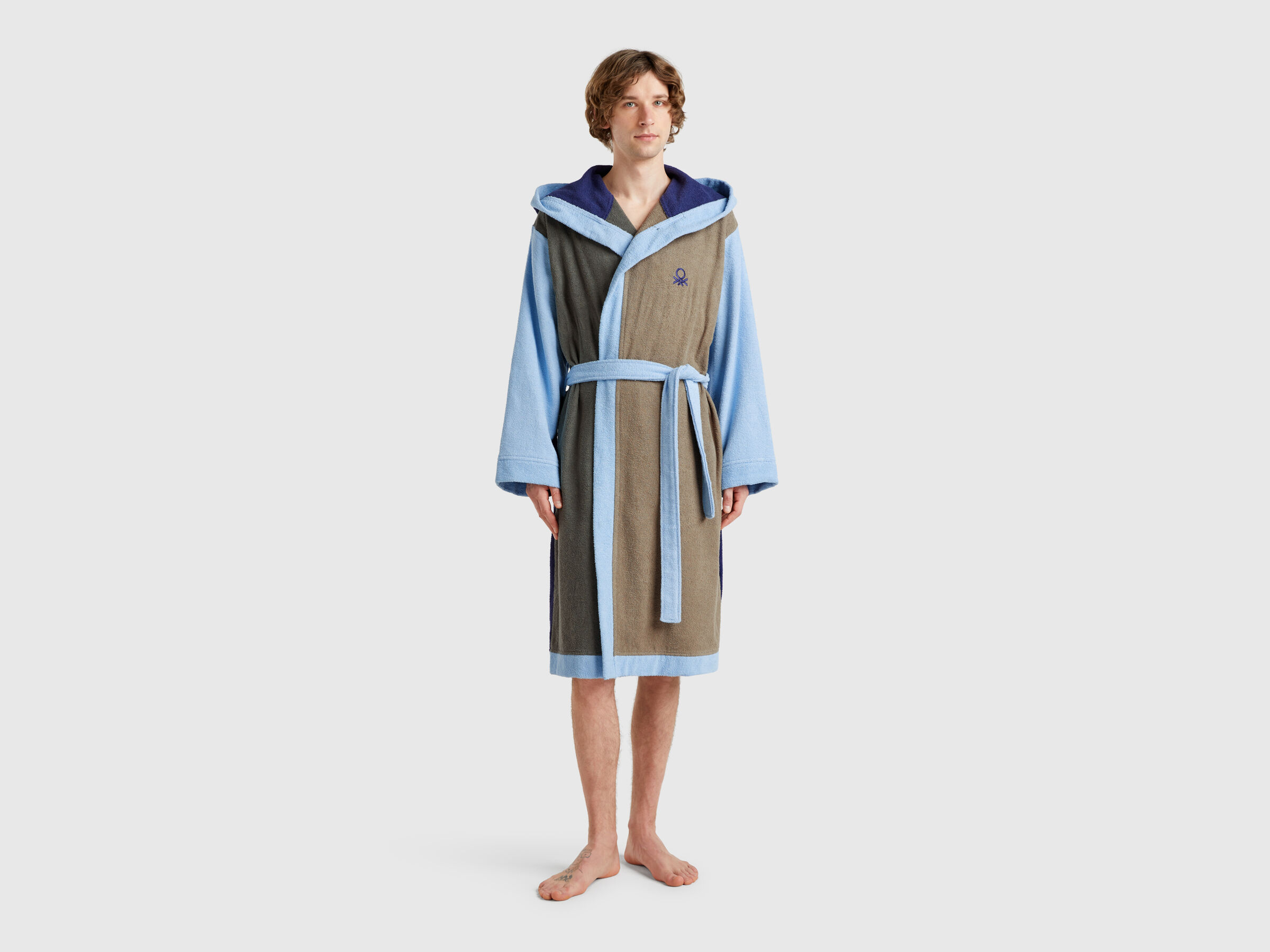 BATH GOWN image number 0