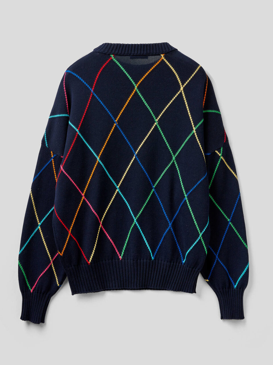 Pull à losanges multicolores image number 2