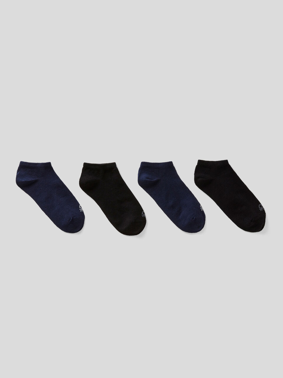 Quatre paires de chaussettes basses image number 1