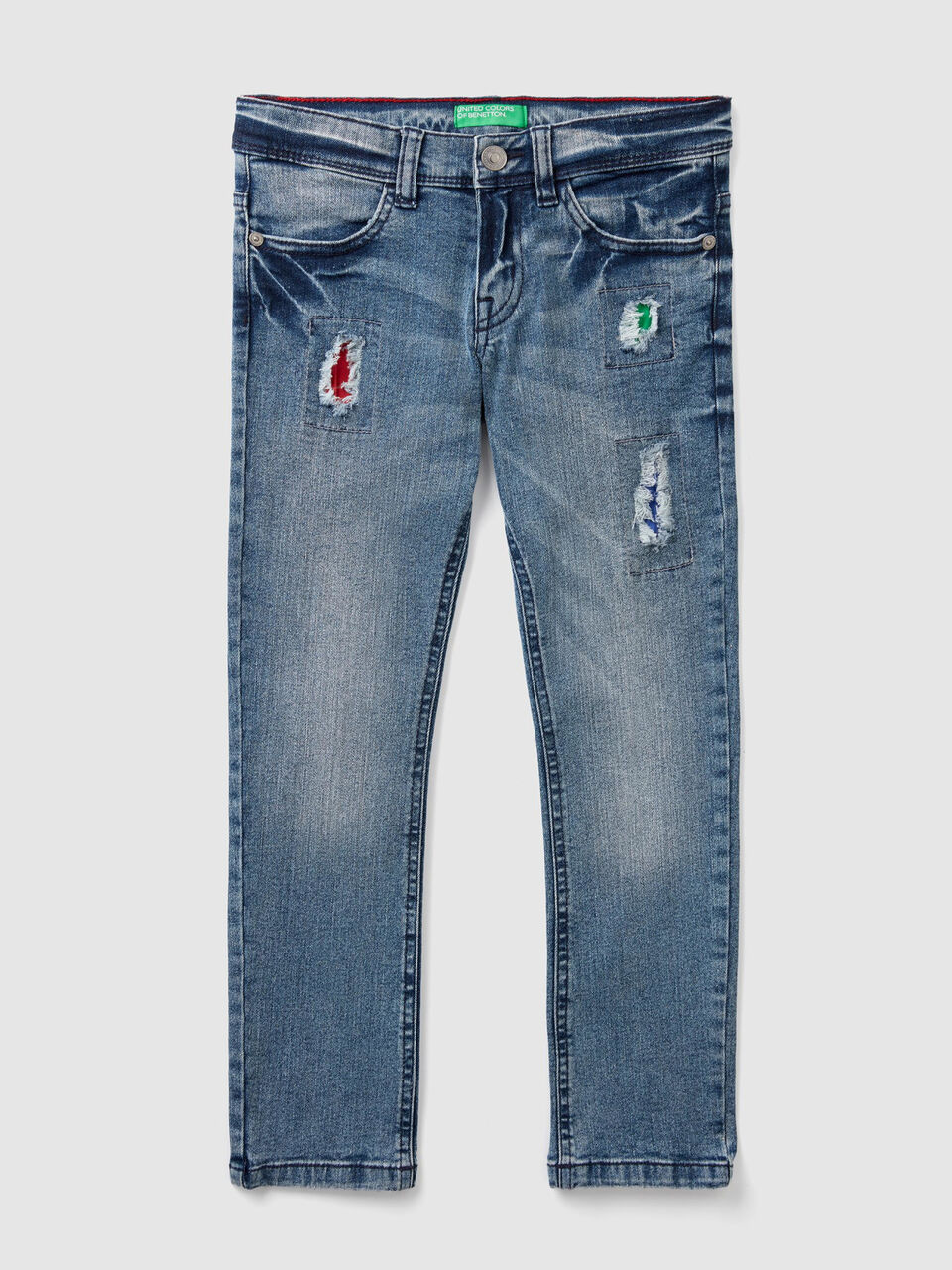 Jeans coupe slim avec pièces colorées image number 1