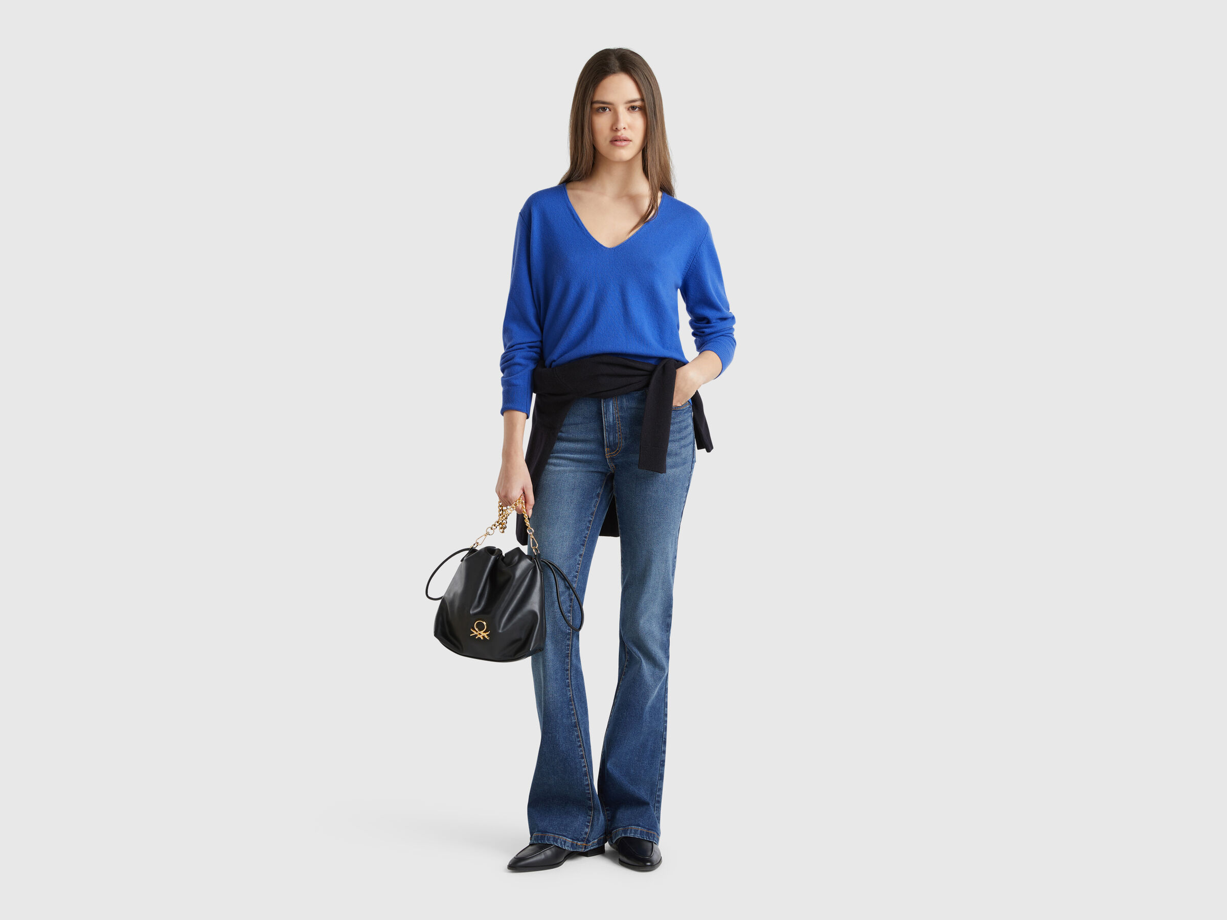 V NECK SWEATER L/S Femme image number 2