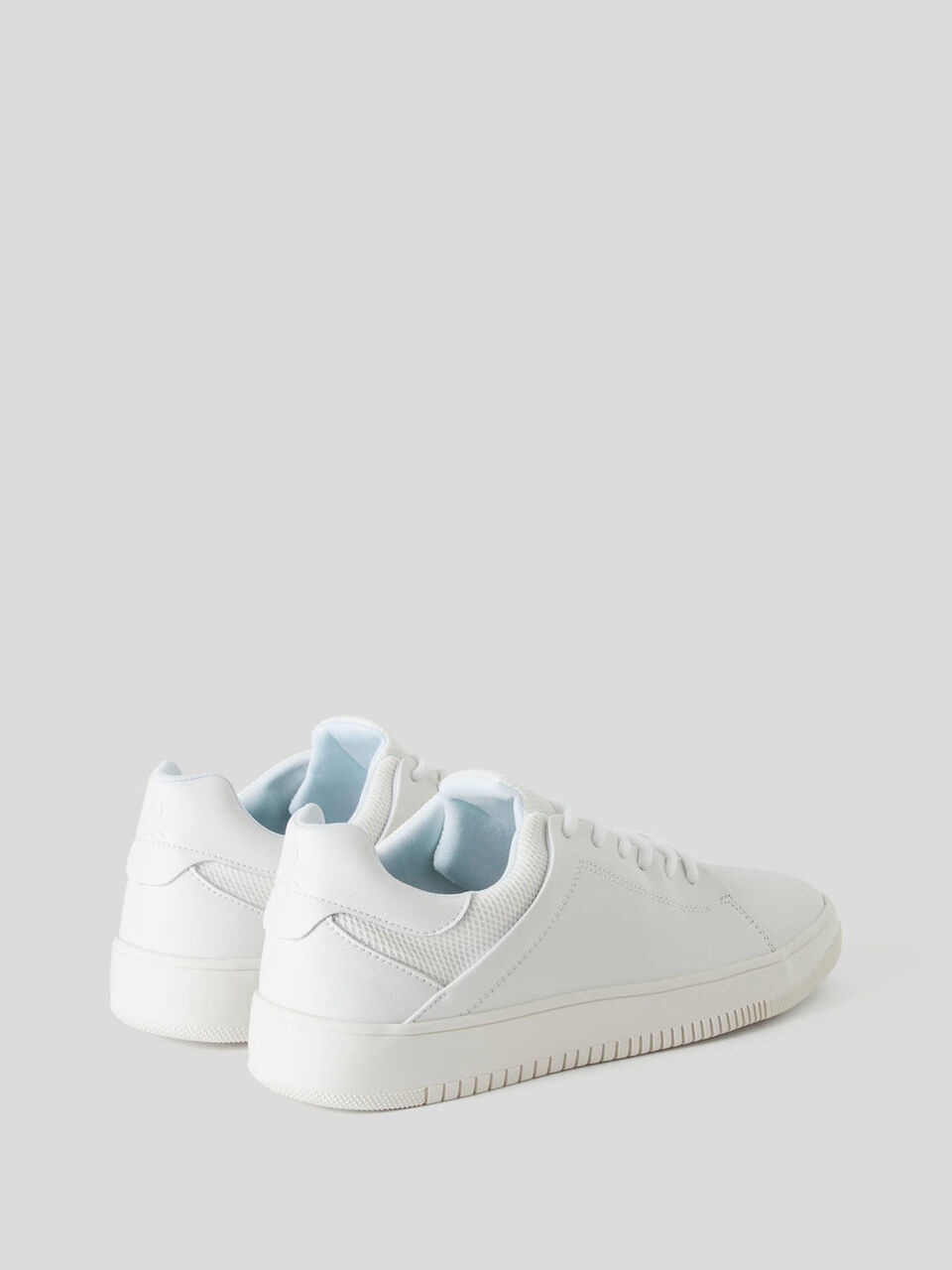 Sneakers en cuir avec détails en tissu image number 2