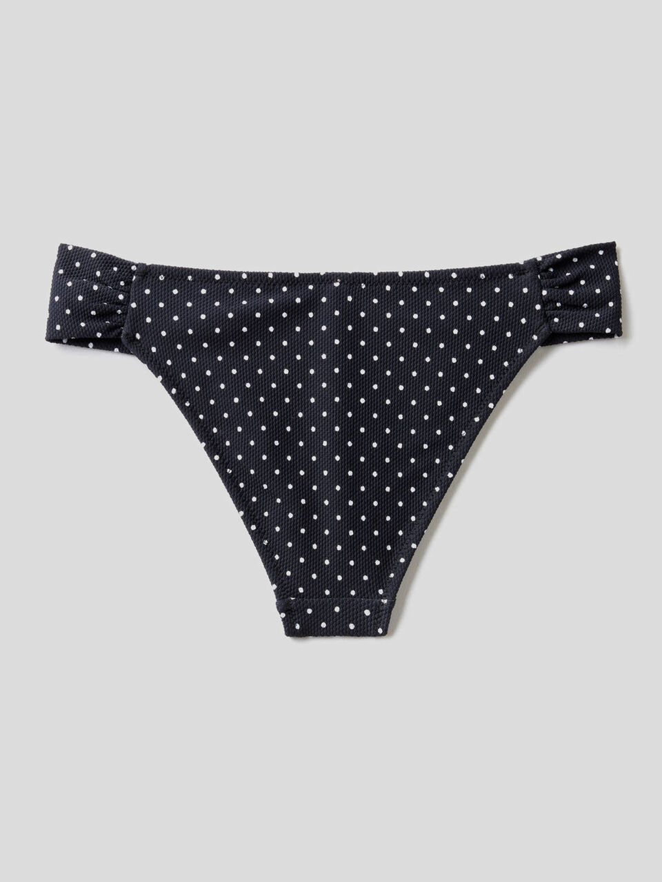 Slip de bain à petits pois image number 2