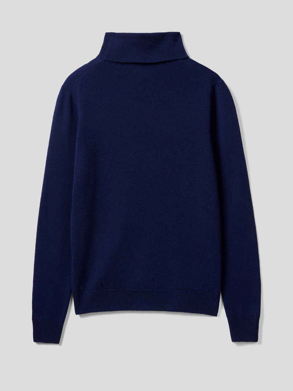 Pull chaud col roulé en pure laine vierge image number 2
