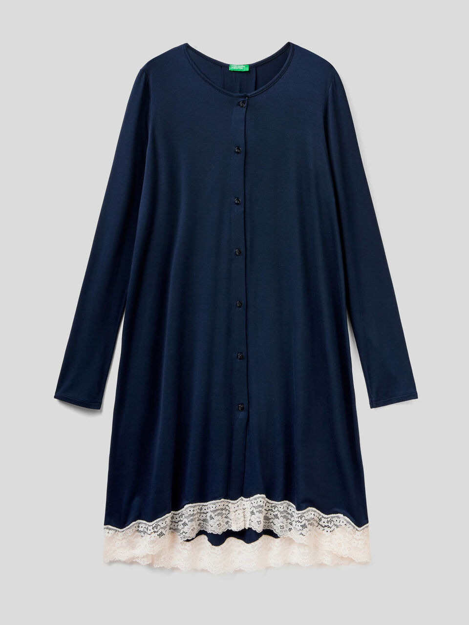 Chemise de nuit fluide à dentelle image number 1