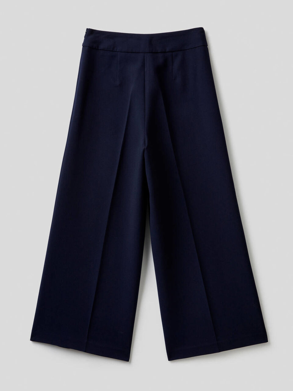 Pantalon cropped à coupe large image number 2