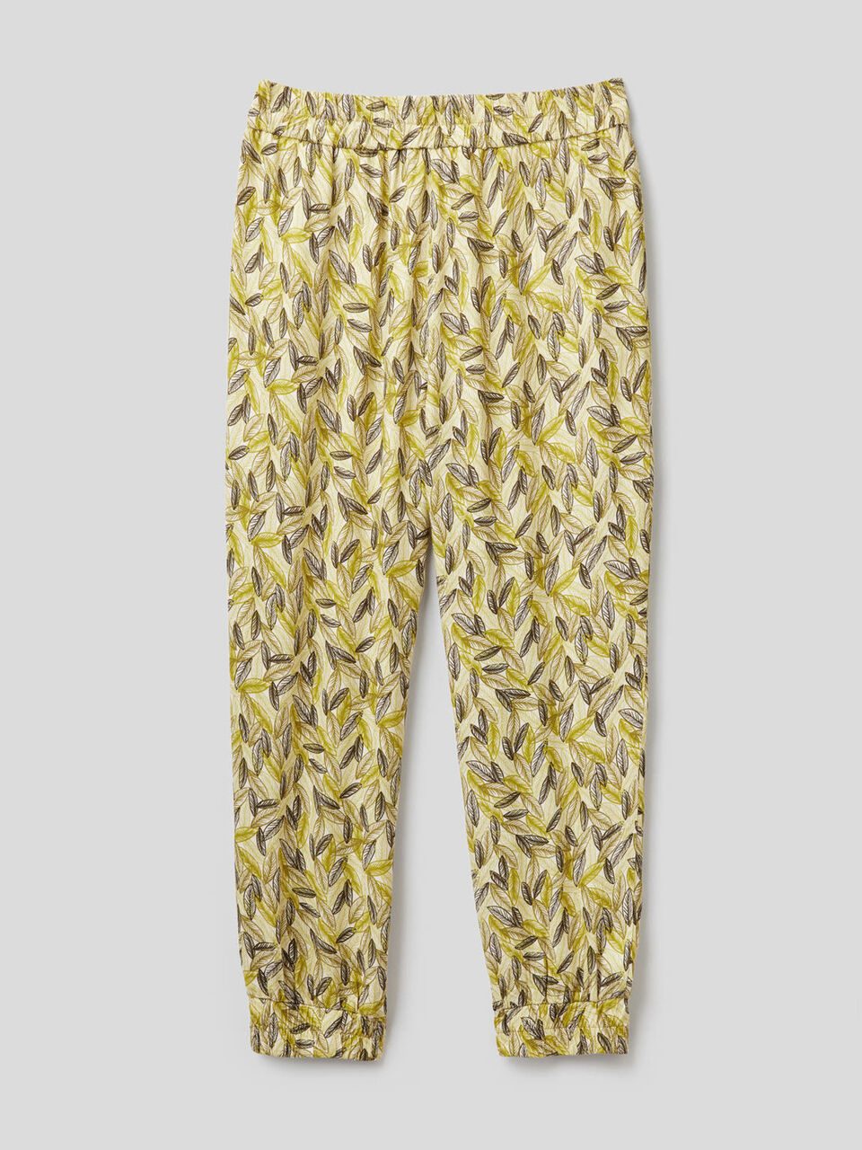 Pantalon fluide avec imprimé botanique image number 2