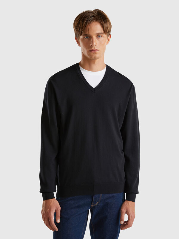 Pull en pur coton à col V Homme