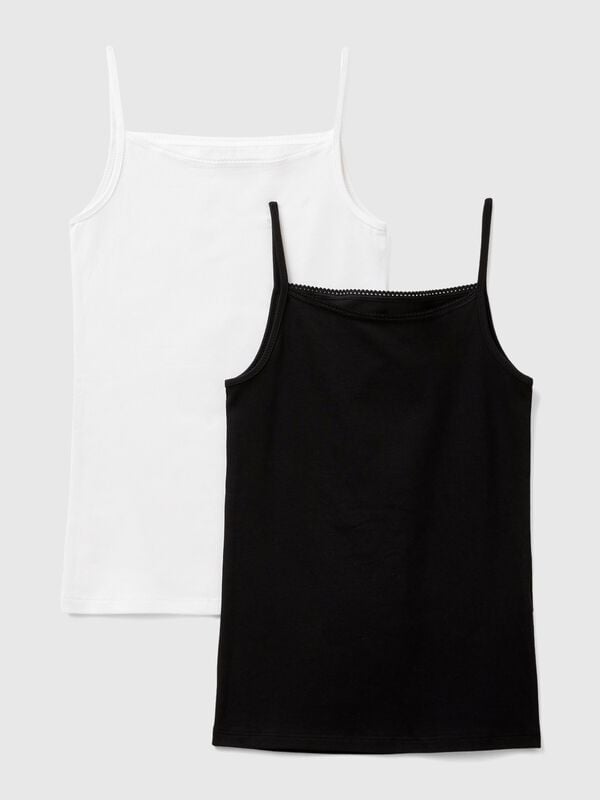 Deux gilets sous-vêtements en coton stretch Filles
