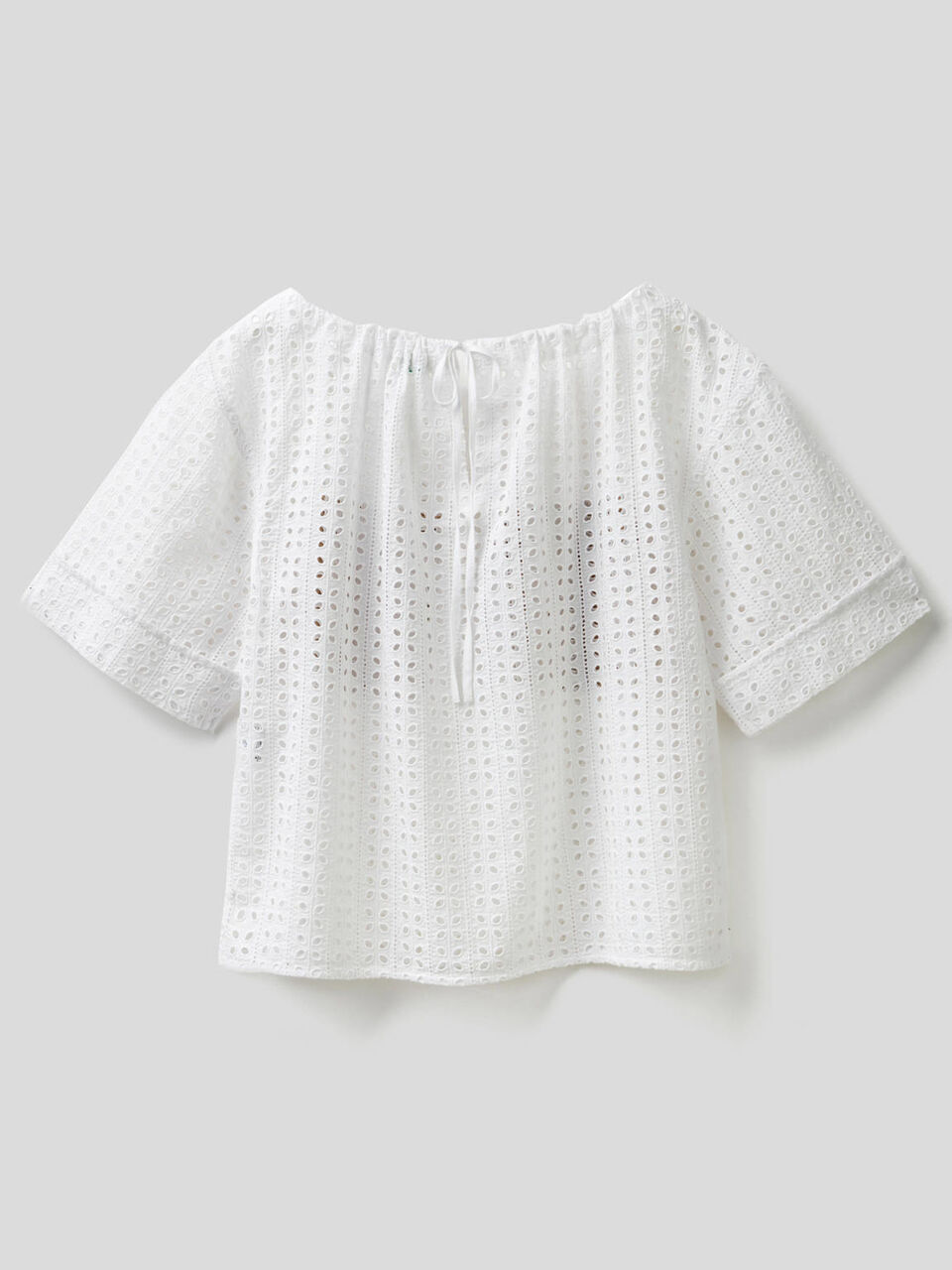 Blouse ajourée avec poches image number 2