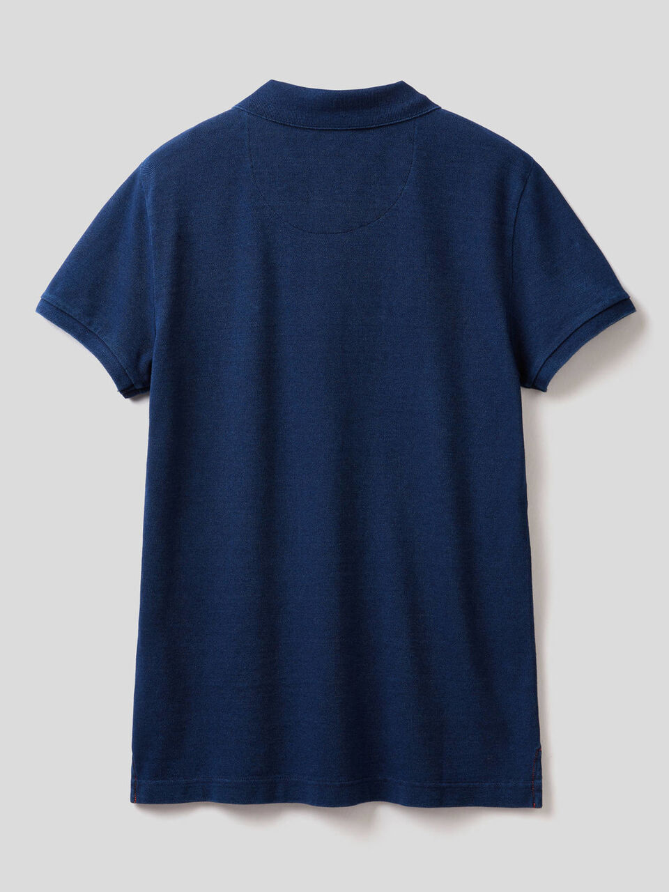 Polo en pur coton avec teinture indigo image number 2