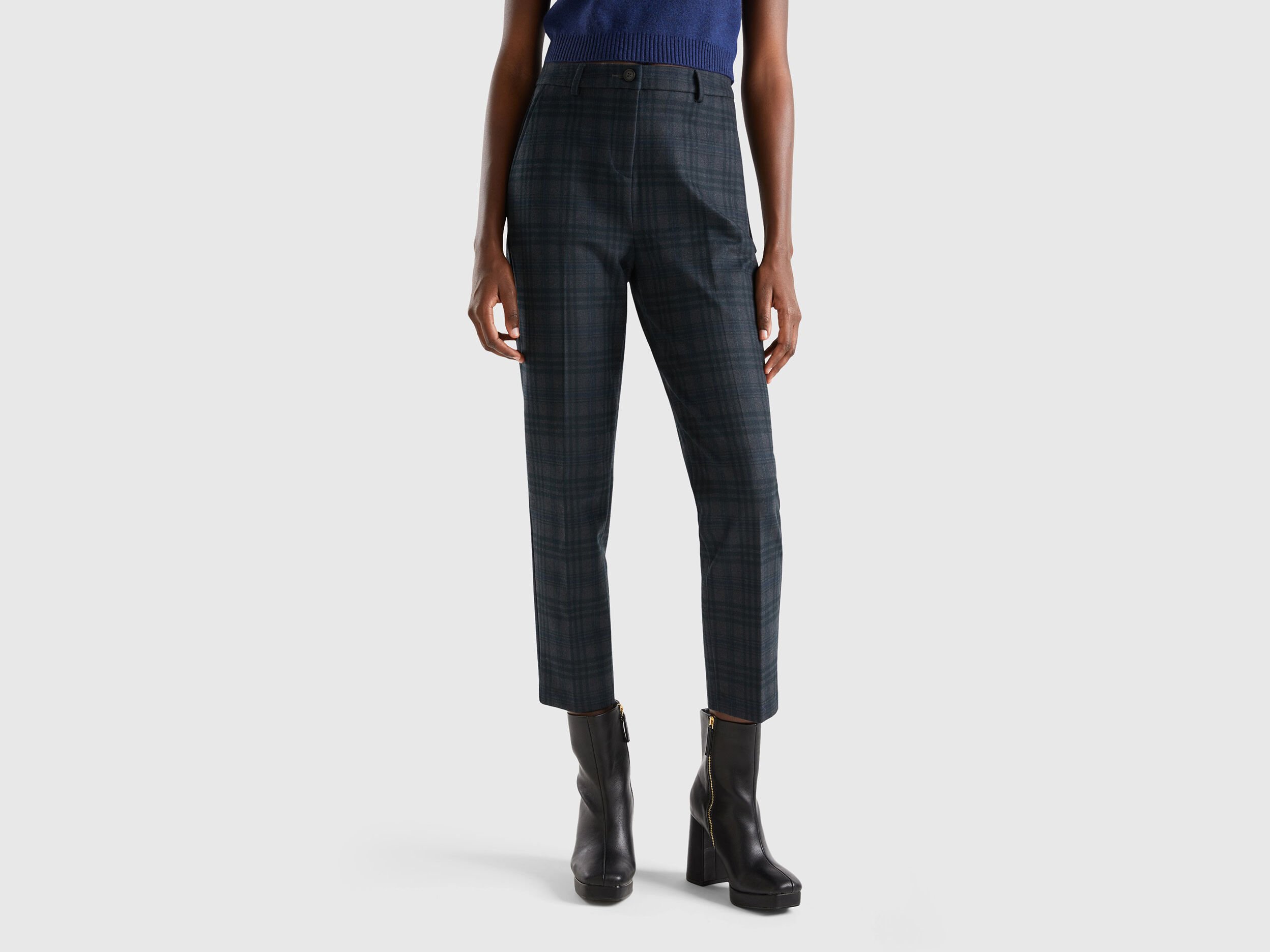 Pantalon gris a carreau discount femme