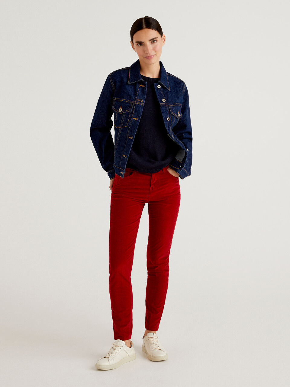 Mode Shorts en jean Pantalons courts Benetton Short en jean bleu style d\u00e9contract\u00e9 