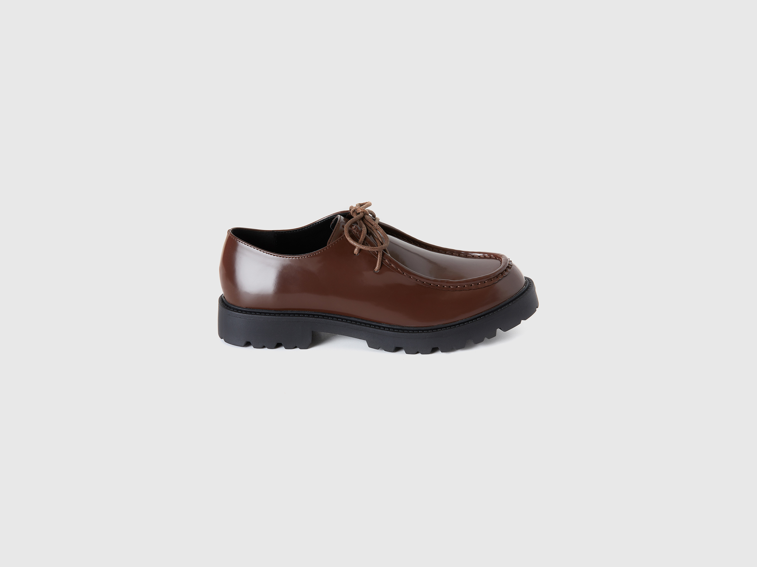 Chaussures Femme Nouvelle Collection Benetton