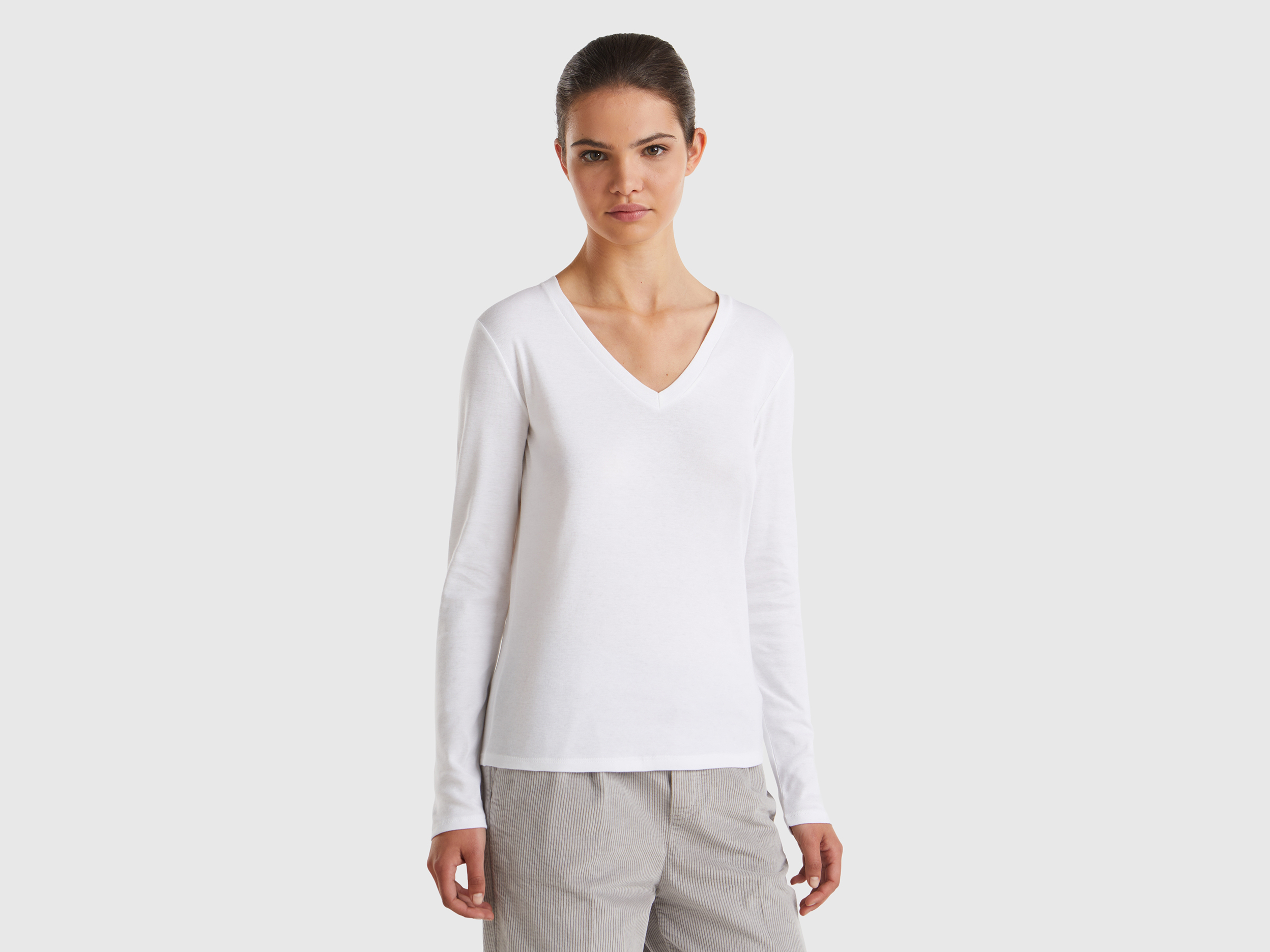 T shirt a manches longues avec col en V Blanc Benetton